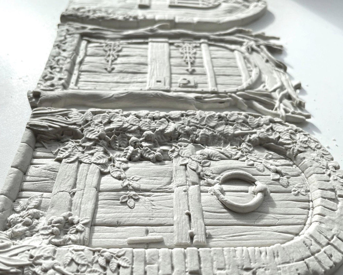 IOD Hidden Hollow Mould By Iron Orchid Designs